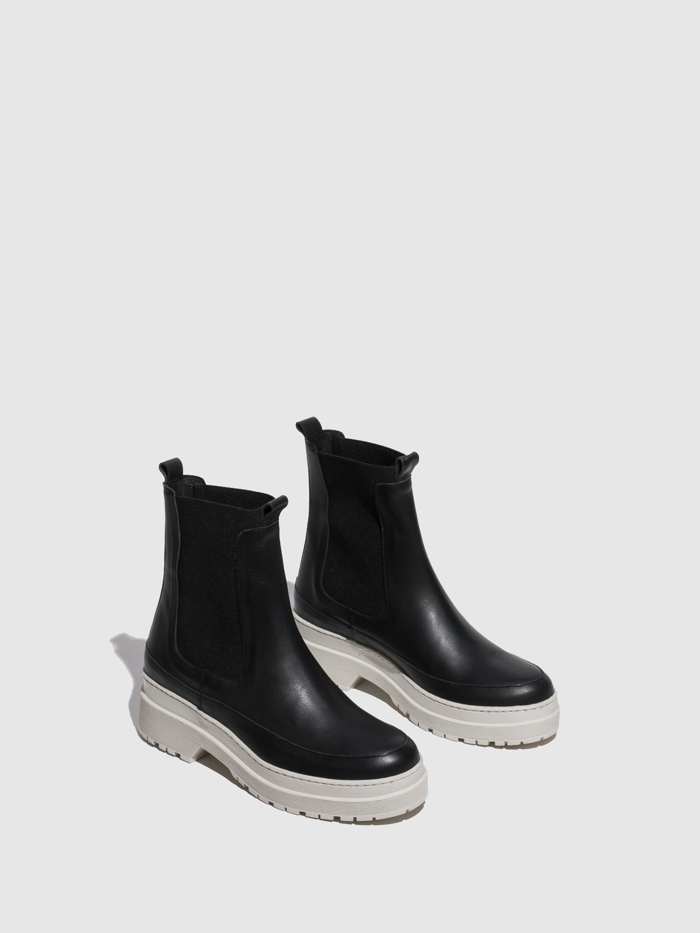 Fungi Botas Chelsea em Preto